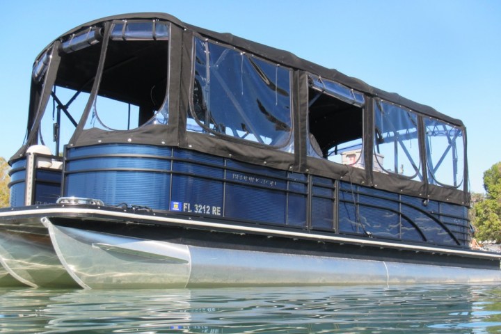 a small boat in a body of water